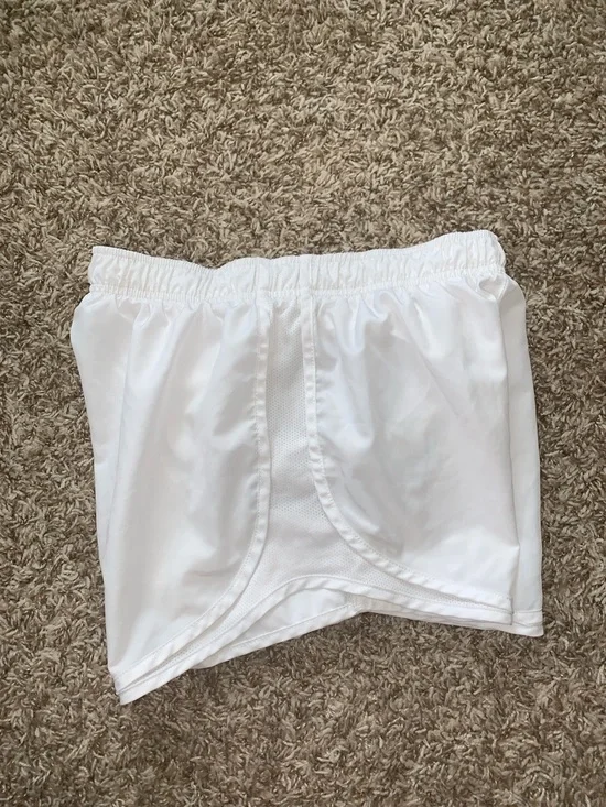 Nike Women's White Athletic Dri-Fit Running Shorts Workout Elastic Waist Small - Picture 9 of 9